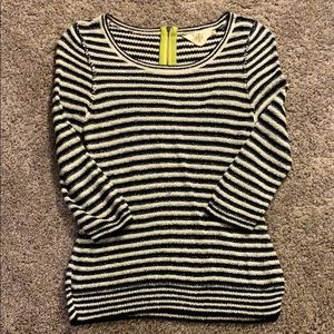 Striped 3/4 top